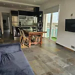 Blife Charlya Private At Homestay szállás Faro