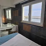 홈스테이 Blife Charlya Private At 파로