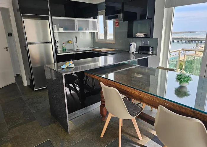 Blife Charlya Private At Faro